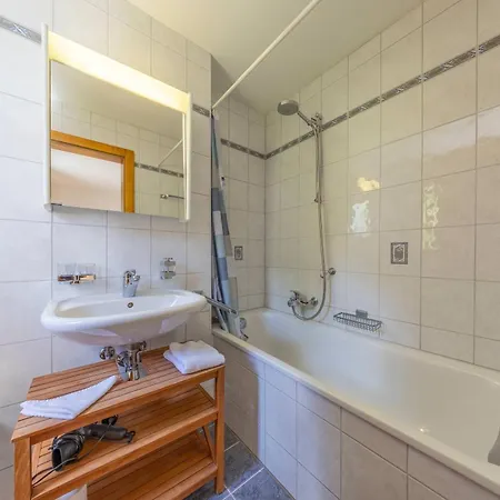 Victoria - Real Ski-in Out, Great View * Nendaz