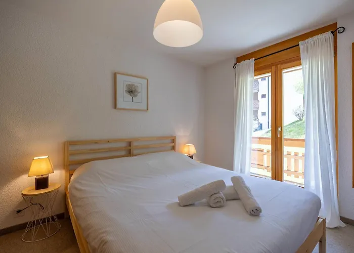 Victoria - Real Ski-in Out, Great View アパート *